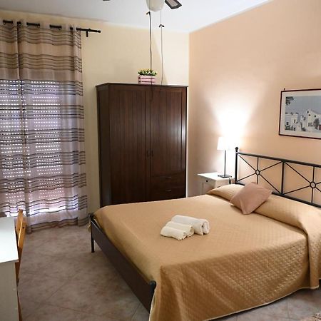 Castello Di Sotto Bed & Breakfast Милацо Екстериор снимка